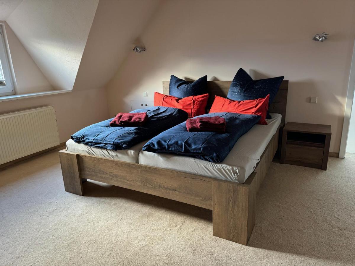 205 Qm "Traumtor" Mit Sauna, Whirlpool, Kamin Und 3 Terrassen Mit Blick In Die Boehmisch Saechsische Schweiz Dresden Buitenkant foto