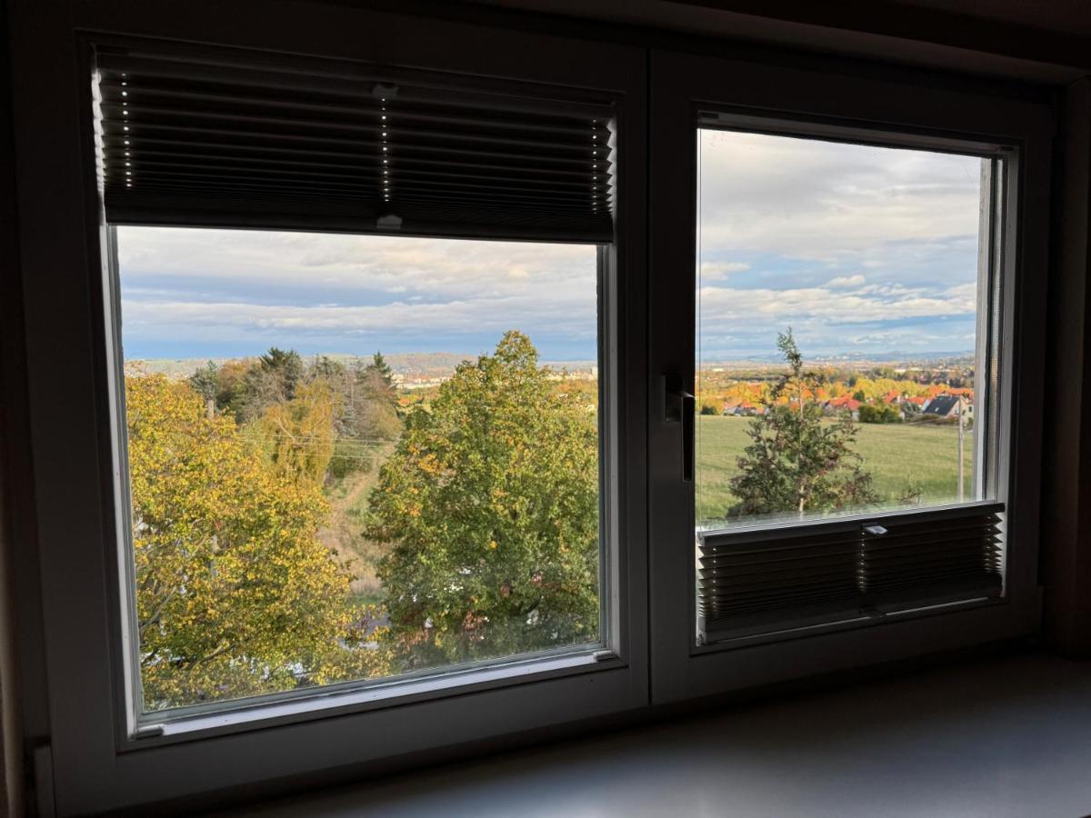 205 Qm "Traumtor" Mit Sauna, Whirlpool, Kamin Und 3 Terrassen Mit Blick In Die Boehmisch Saechsische Schweiz Dresden Buitenkant foto